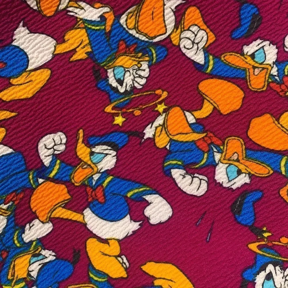 LuLaRoe xs Cassie angry Donald Duck Disney collab (i1)